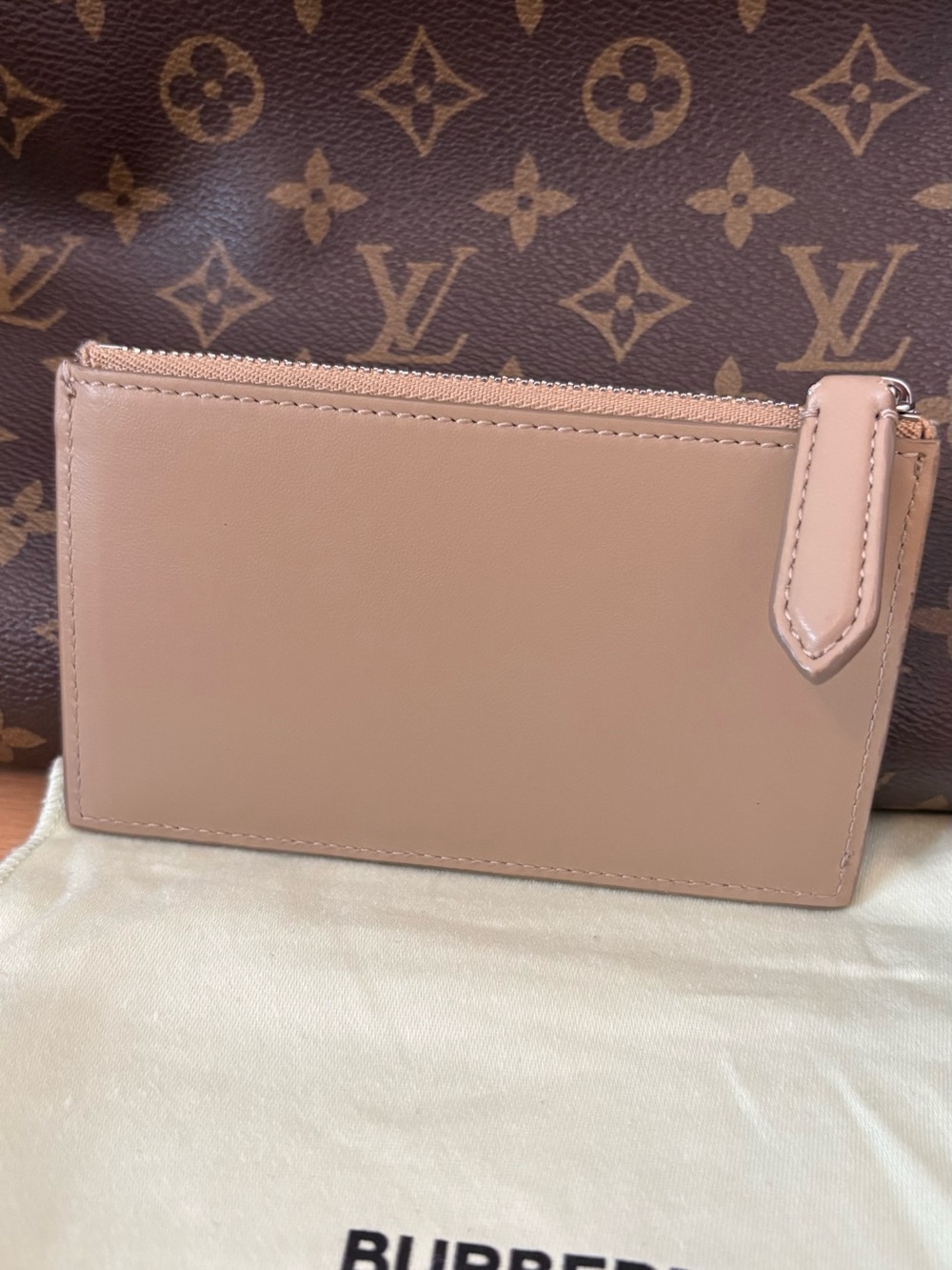 Burberry Alwyn Card Case - Picture 2 of 7